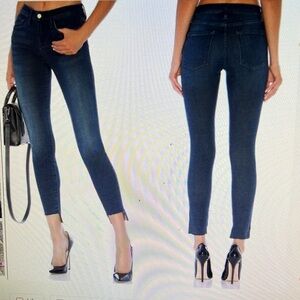 Frame Denim Jeans Le Skinny de Jeanne in Galvin Wash with Ankle Stretch